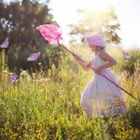 Happy, carefree track with funny flute, bass clarinet and mixed percussion.